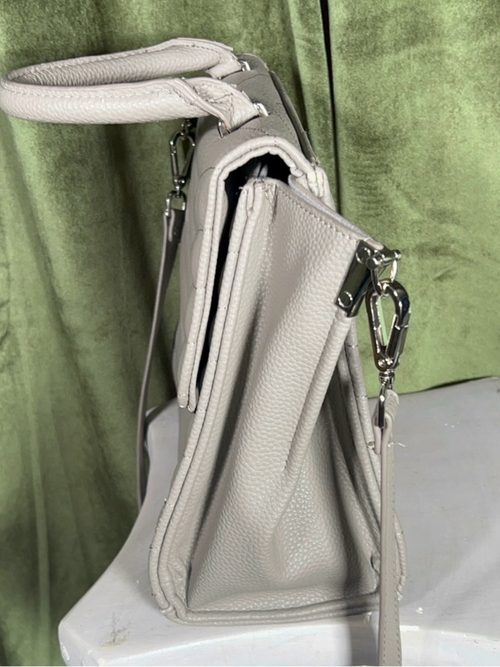 Steve Madden Chevron Quilted Satchel – Ice Gray - Picture 9 of 11
